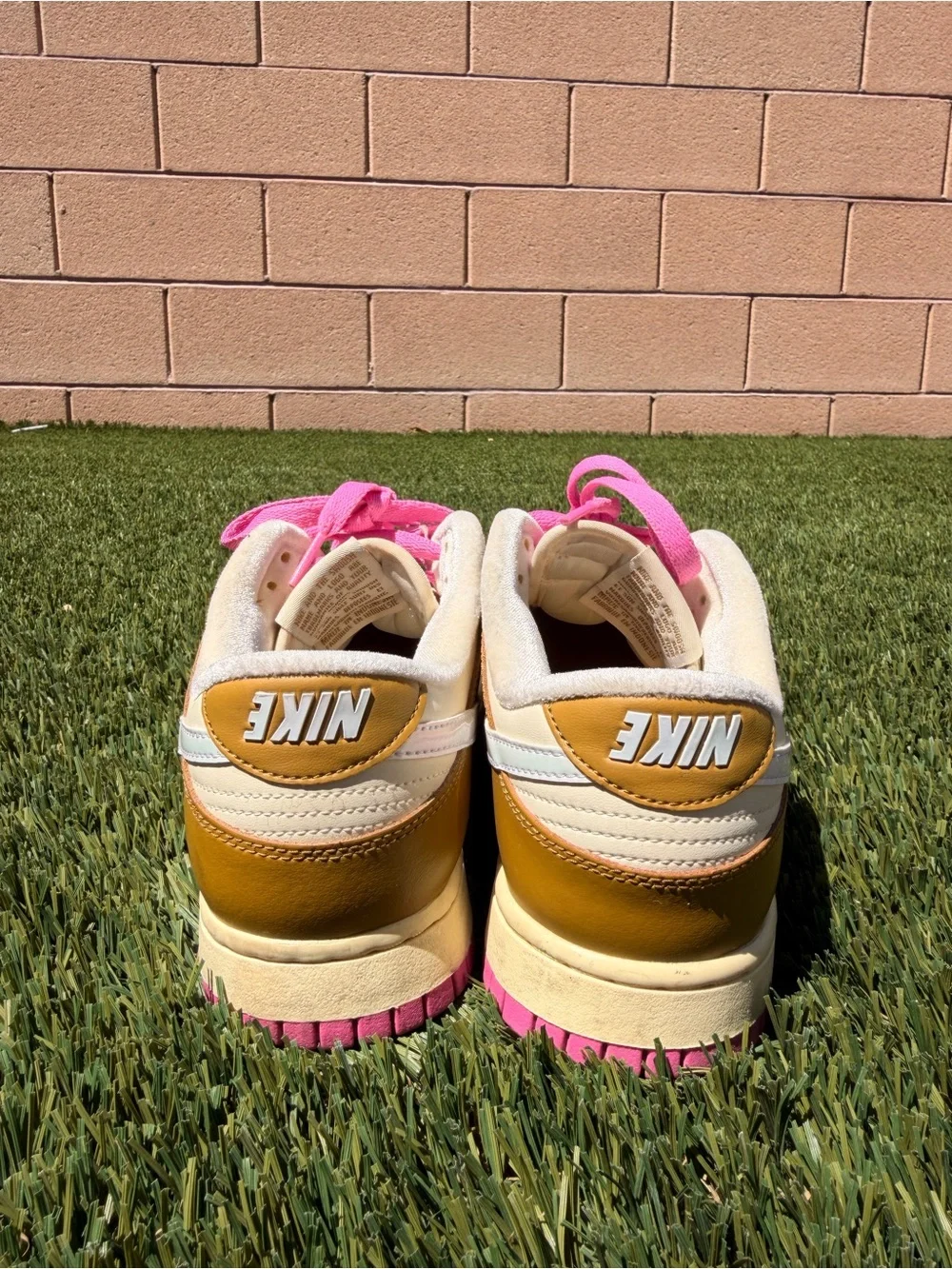 Nike Dunk Low SE “Just Do It” Bronzine Pink Women’s 8.5 FD8683-700